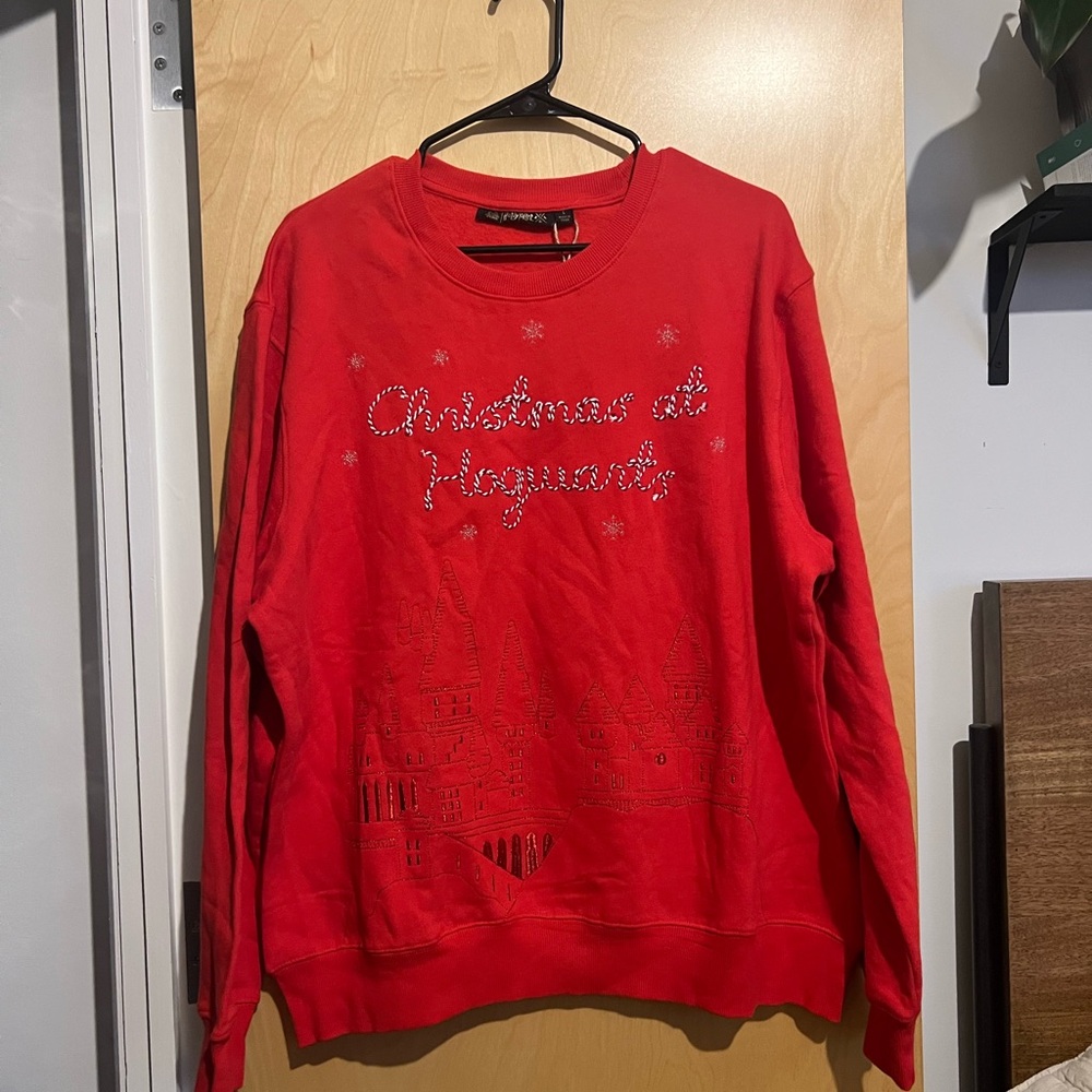 Harry Potter - Christmas at Hogwarts sweatshirt